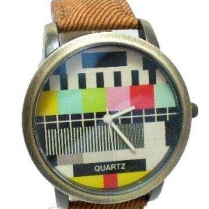 Tv sinyal nostaljik kol saati